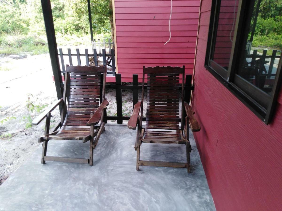Phayam Hostel Koh Phayam Zewnętrze zdjęcie