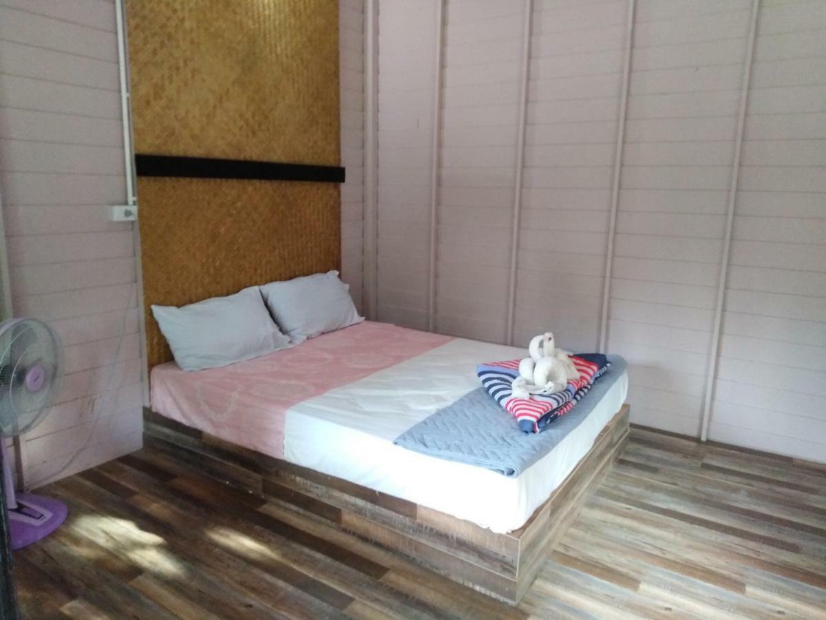 Phayam Hostel Koh Phayam Zewnętrze zdjęcie