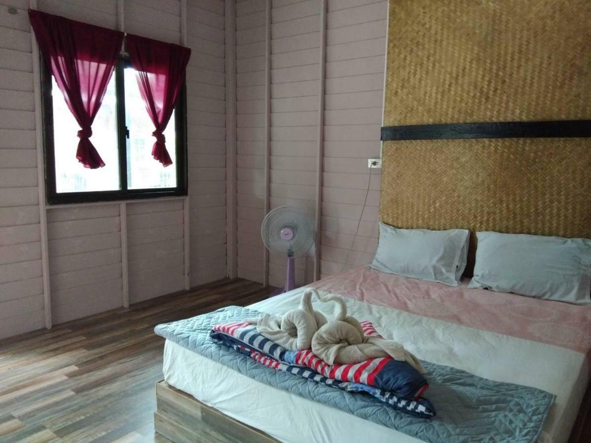 Phayam Hostel Koh Phayam Zewnętrze zdjęcie
